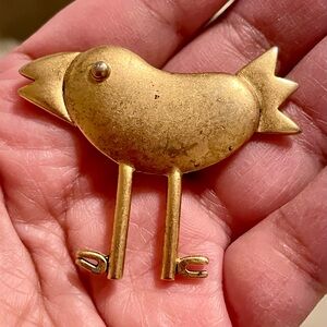 Gold Tone Bird Pin/Brooch